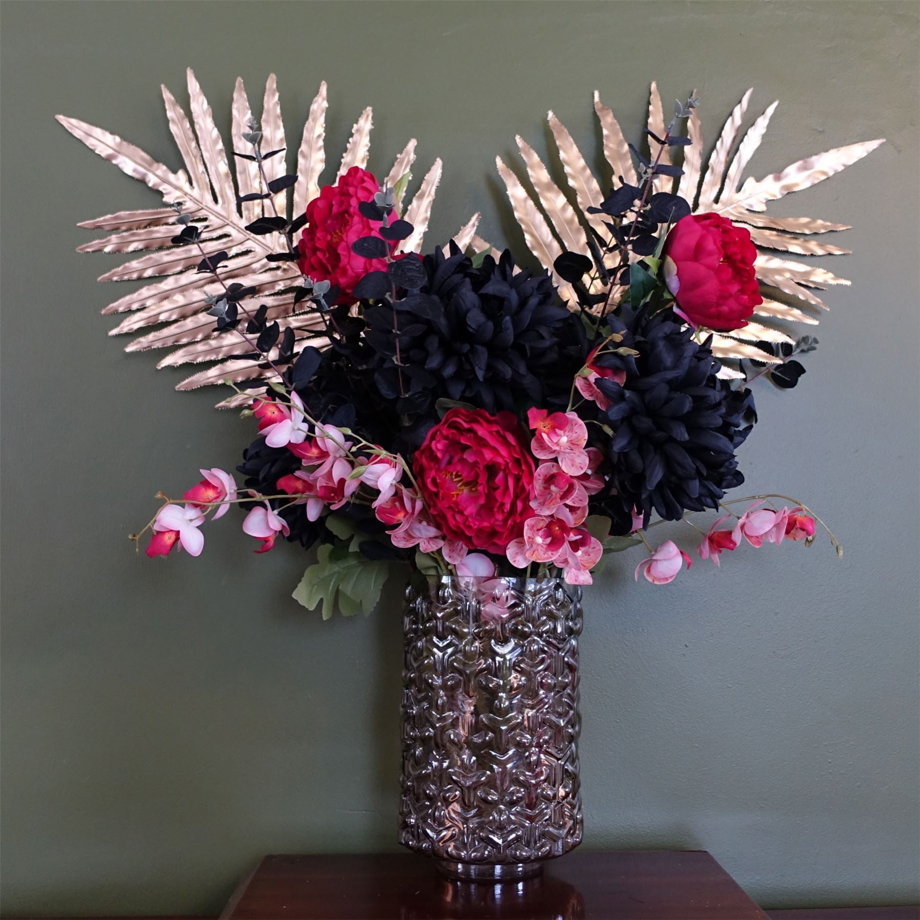 80cm Artificial Gold Palm and Peony Glass Vase – image 7