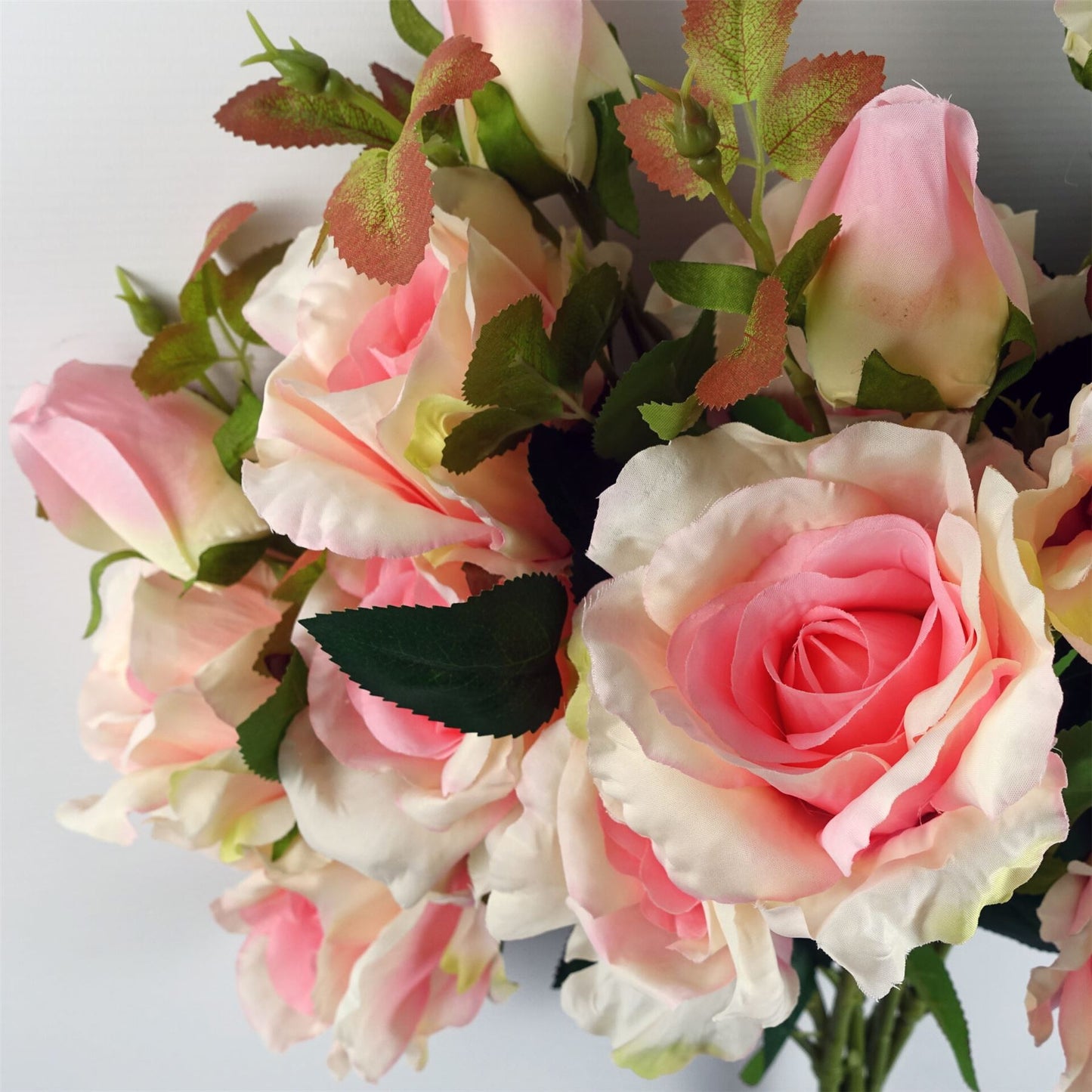80cm Artificial Pink Rose Stem 3 flowers – image 4