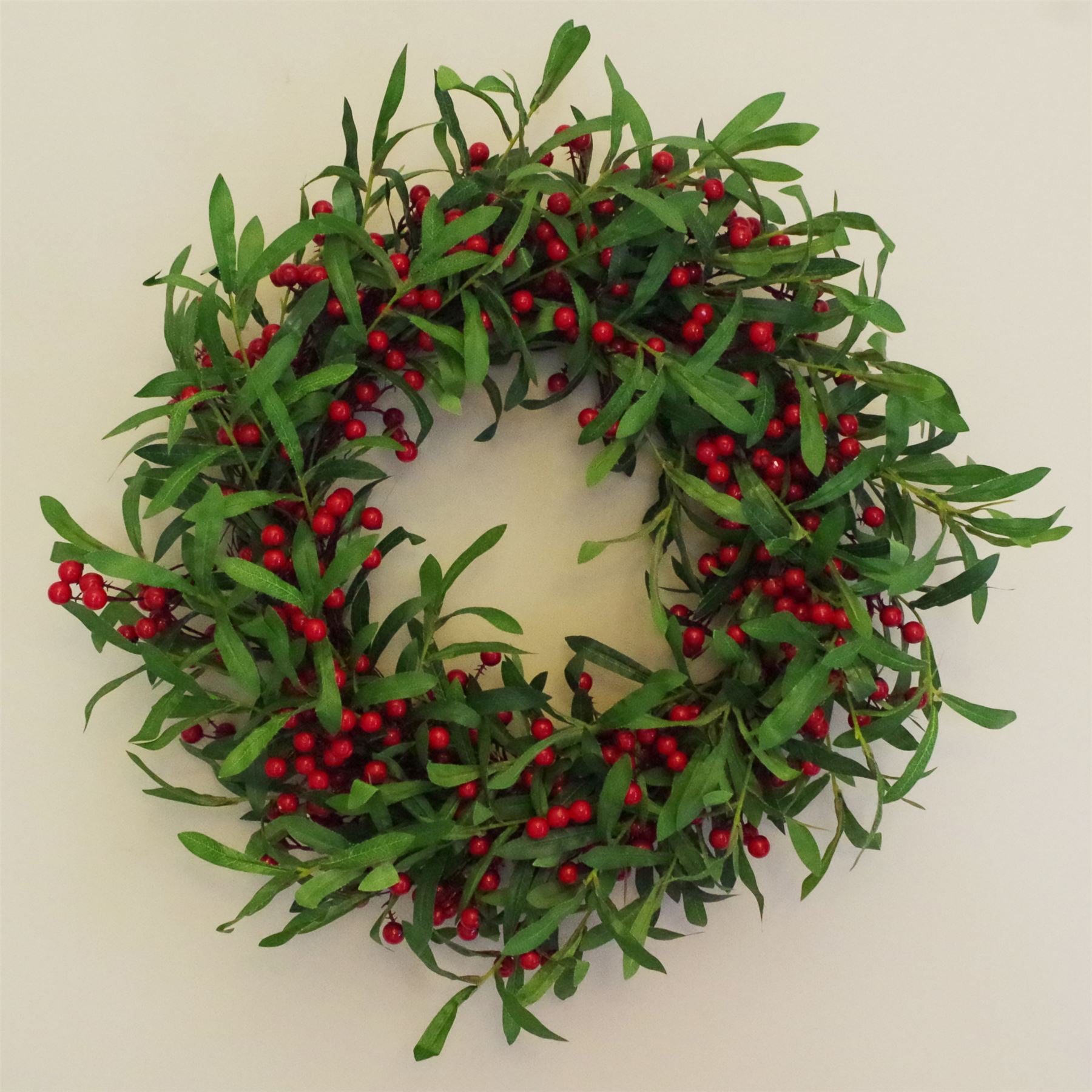 Artificial 60cm Christmas Mistletoe Leaf Red Berry Floristry Wreath – image 5