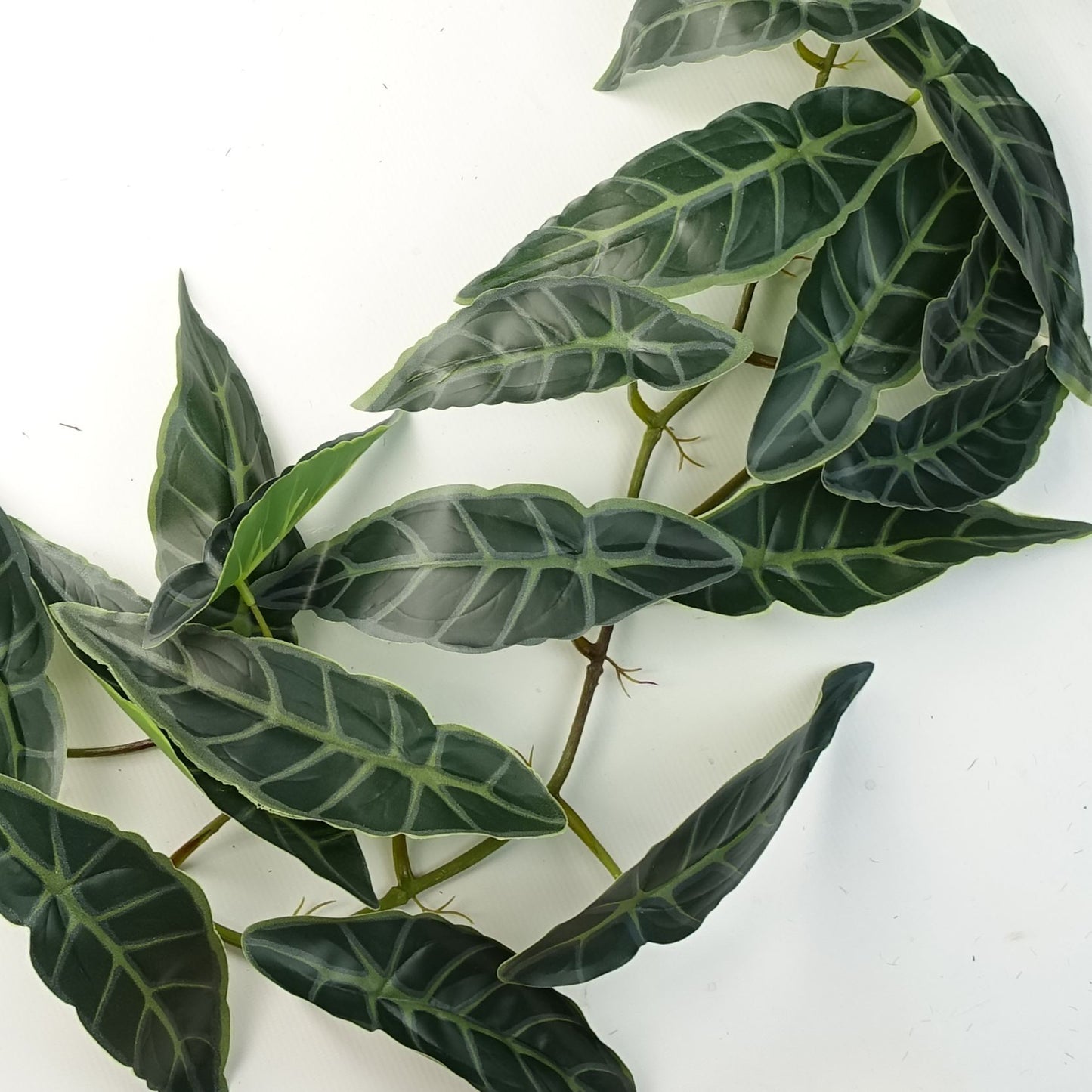 110cm Artificial Hanging Trailing Dark Green Leaf Plant – image 4