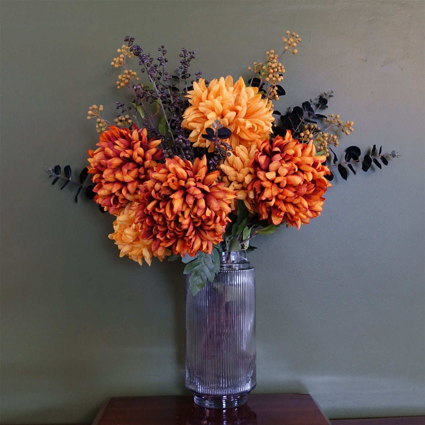 65cm Artificial Orange and Black Flower Arrangement Glass Vase – image 3