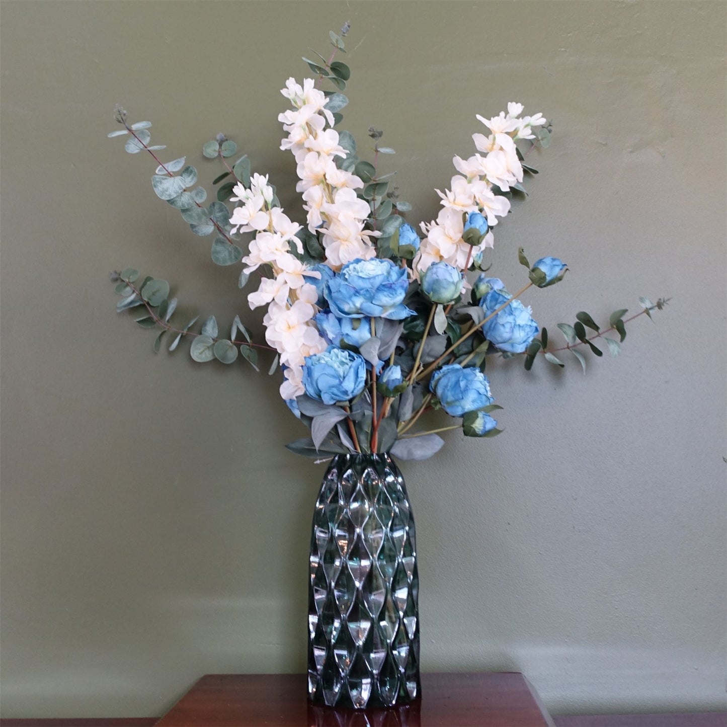 80cm Artificial Blue Peony White Delphinium Eucalyptus Glass Vase – image 4