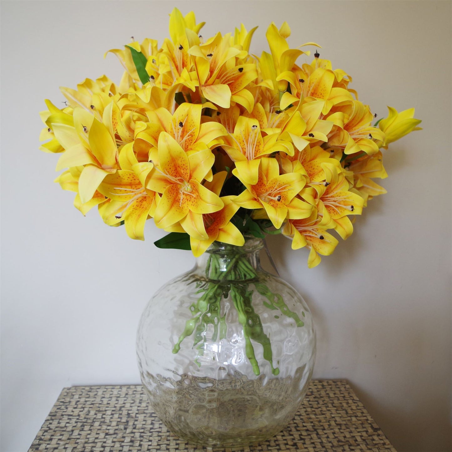 Artificial 60cm Lily Stem Yellow – image 5
