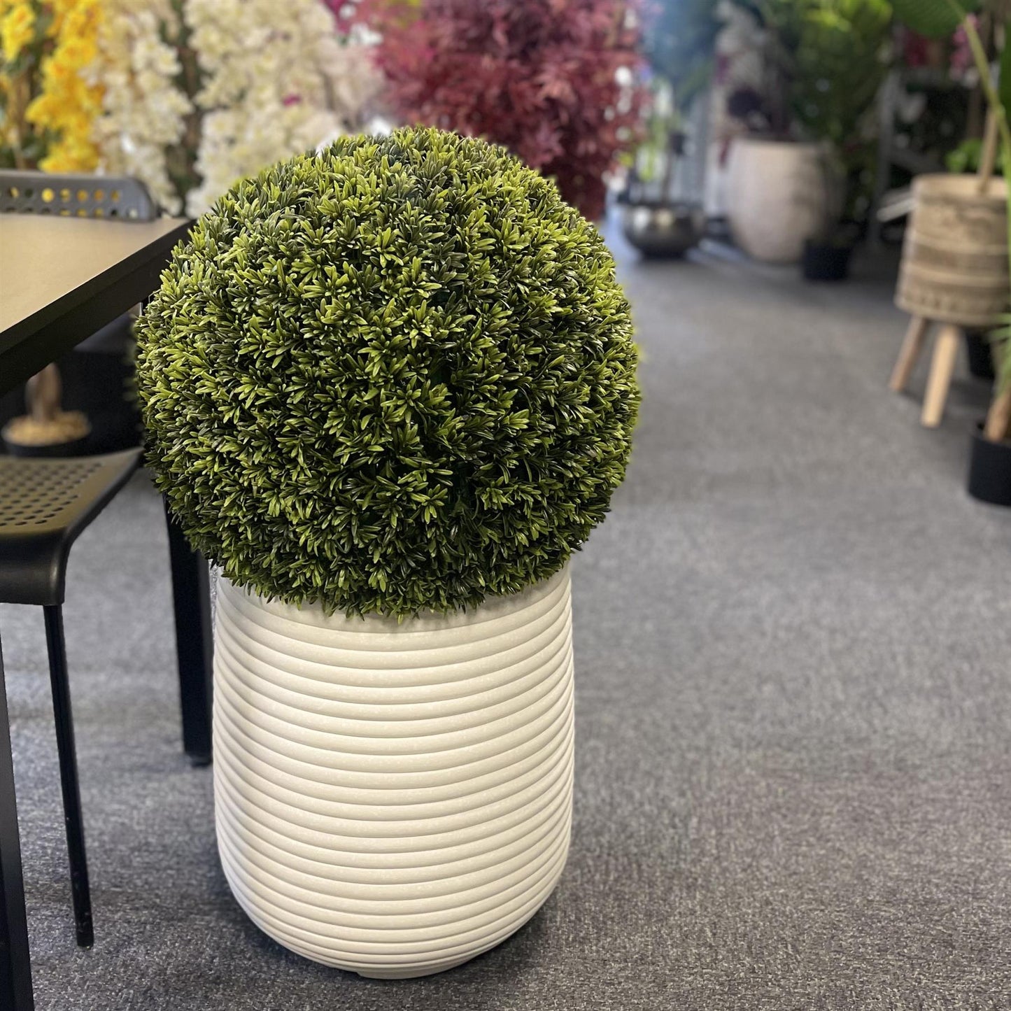 45cm Artificial Thyme Topiary Ball – image 4