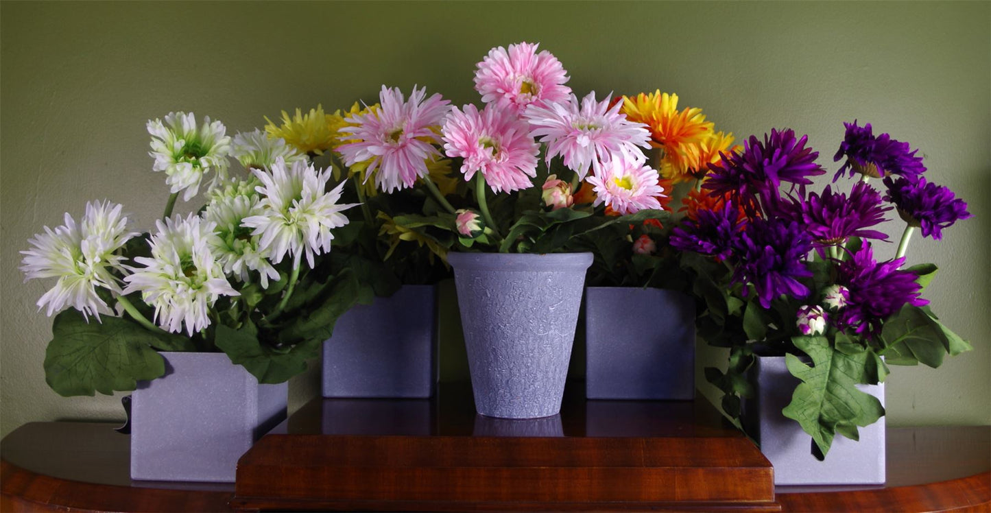 33cm Artificial Potted Daisy Pink – image 4