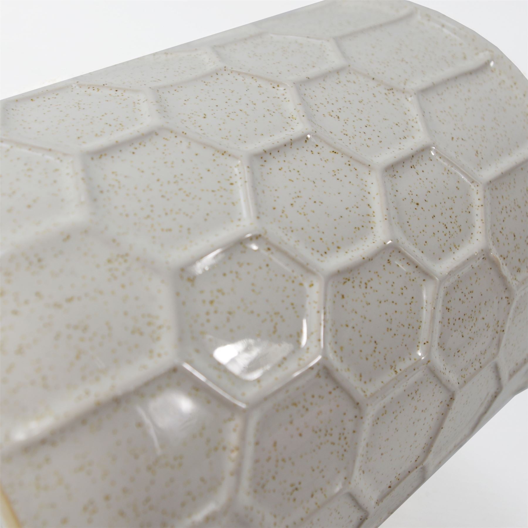 16cm White Honeycomb Ceramic Planter – image 3